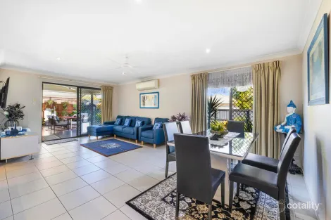 Property photo of 17 Barwon Crescent Sippy Downs QLD 4556