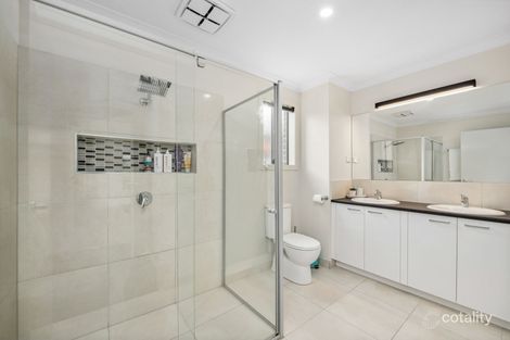 Property photo of 5 Chaplin Court Eaglehawk VIC 3556