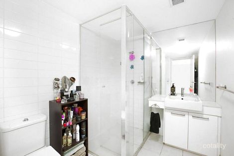 Property photo of 1504/100 Harbour Esplanade Docklands VIC 3008