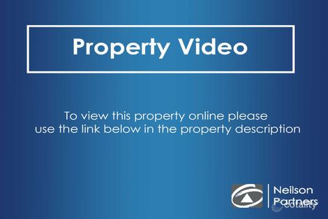 Property photo of 10 Balmaceda Court Berwick VIC 3806