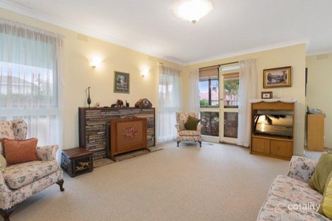 Property photo of 2 Regency Place Glen Waverley VIC 3150