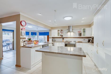 13 Bungarim Wynd, Sydenham, VIC 3037