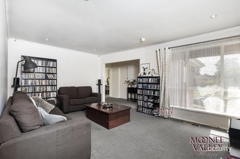 Property photo of 21 Rhonda Street Avondale Heights VIC 3034