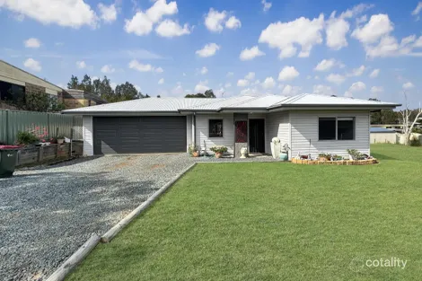 44 Yallambee St, Coomba Park, NSW 2428