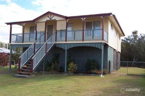 120 Biggs Ave, Beachmere, QLD 4510