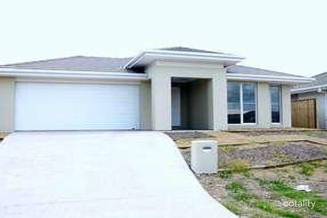 6 Daryl Reinhardt St, Redbank Plains, QLD 4301