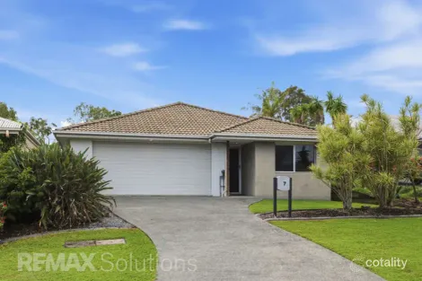 7 Bellthorpe Cct, Kallangur, QLD 4503