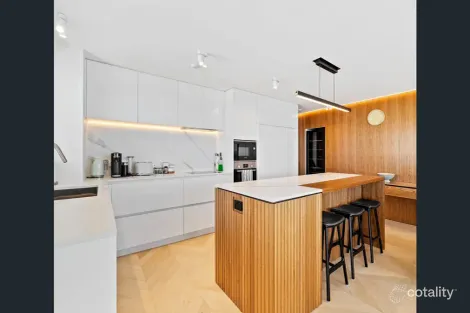 Property photo of 901/3575-3585 Main Beach Parade Main Beach QLD 4217