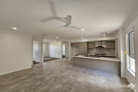 Property photo of 76 Francis Street Ormiston QLD 4160