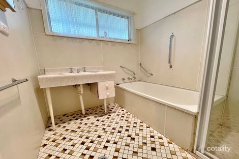 Property photo of 19 Main Street Young NSW 2594