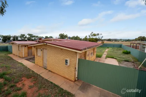 Property photo of 39 Belgravia Place South Kalgoorlie WA 6430