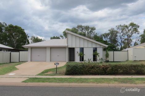 Property photo of 43 Newman Drive Emerald QLD 4720