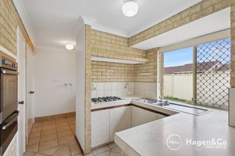 2/41 Dover Rd, Scarborough, WA 6019