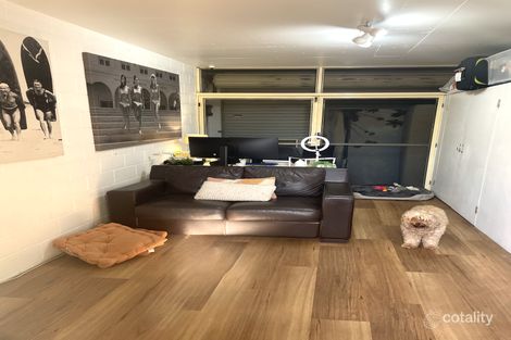 Property photo of 5/65 Waterloo Esplanade Wynnum QLD 4178