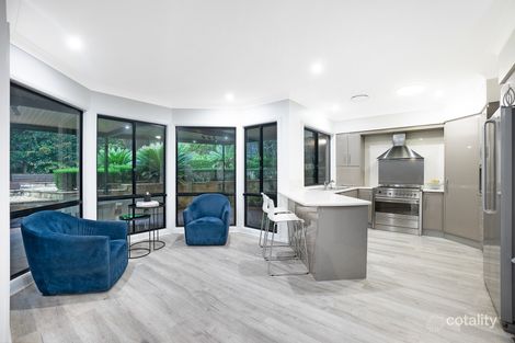 Property photo of 8 Cornell Close Rouse Hill NSW 2155
