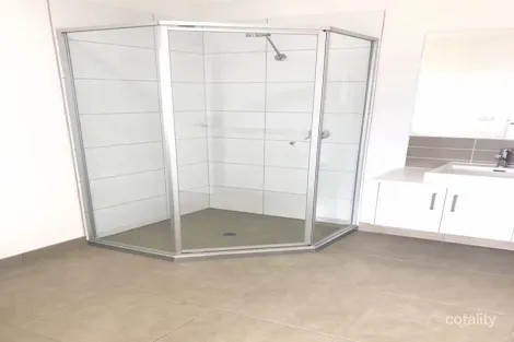 Property photo of 21 Postema Drive Point Cook VIC 3030