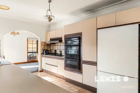 Property photo of 152 Jukes Road Fawkner VIC 3060