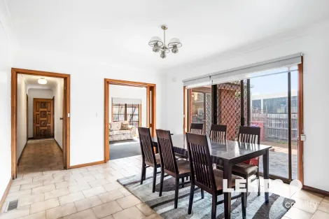 Property photo of 152 Jukes Road Fawkner VIC 3060