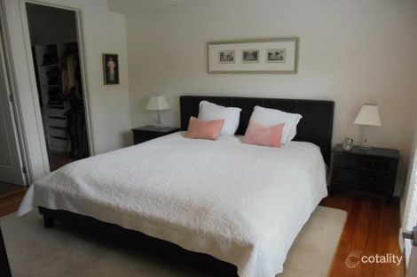 Property photo of 2/12 Aikman Crescent Chadstone VIC 3148