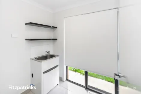 Property photo of 5 Kanooka Place Forest Hill NSW 2651