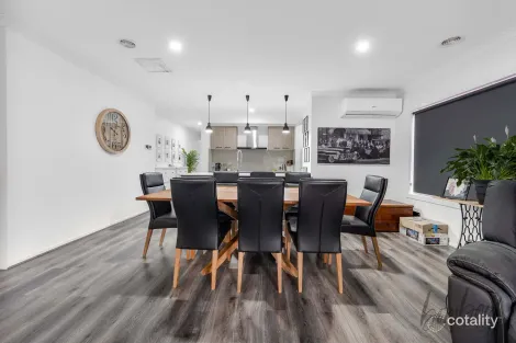 Property photo of 6 Bunting Crescent Kalkallo VIC 3064