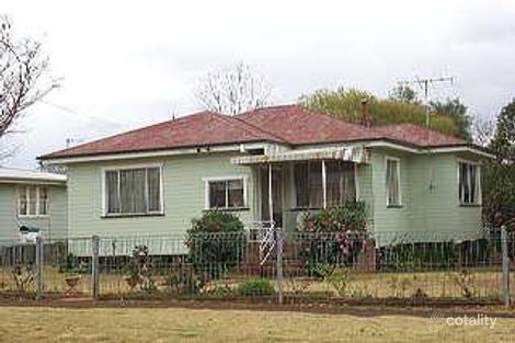 19 Charles St, Newtown, QLD 4350