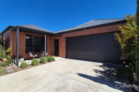 4/403 Old Melbourne Rd, Ballan, VIC 3342