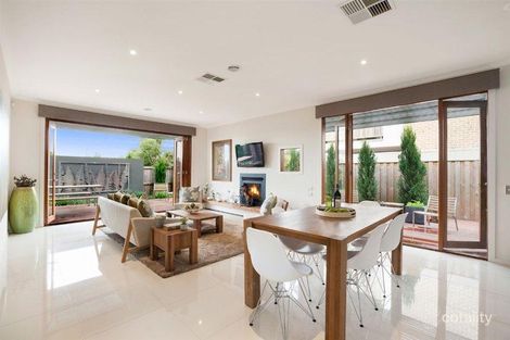 Property photo of 5 Phoenix Circuit Wollert VIC 3750