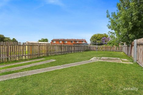 Property photo of 5 Blackman Parade Unanderra NSW 2526