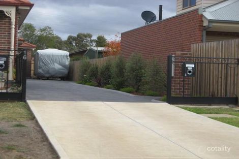 2/16 Timins St, Sunbury, VIC 3429