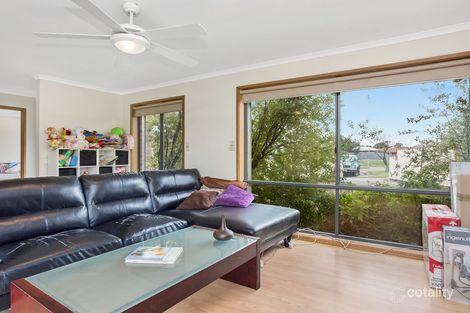 Property photo of 8 Mellon Court Sunbury VIC 3429