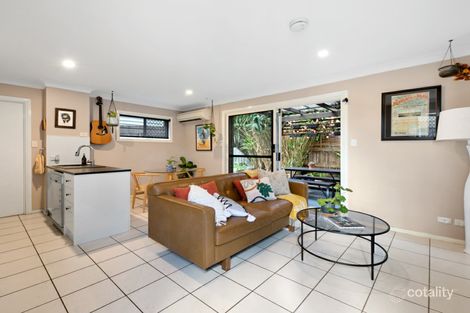 Property photo of 4/32 Wilkie Street Yeerongpilly QLD 4105