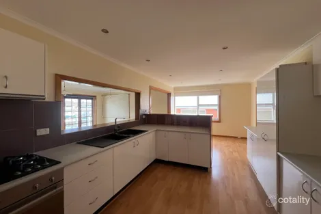 Property photo of 8 Chestnut Road Youngtown TAS 7249