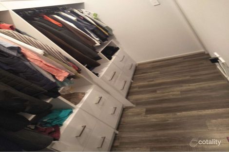 102 Lochside Dr, West Lakes, SA 5021