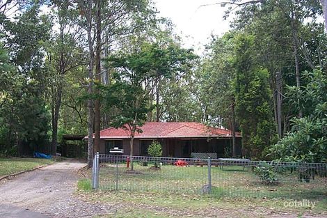8 Langley Rd, Camira, QLD 4300