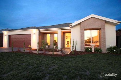 21 Astley Cres, Point Cook, VIC 3030