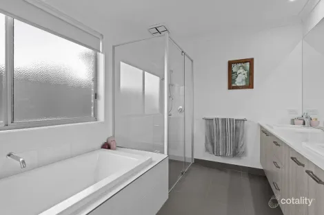 Property photo of 25A St Leonards Parade St Leonards VIC 3223