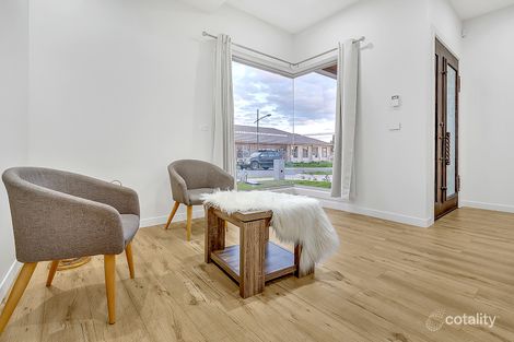 Property photo of 30 Esteem Road Craigieburn VIC 3064