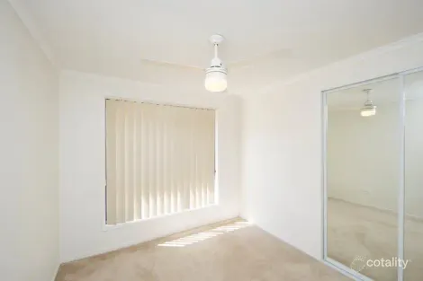 Property photo of 16 Bridgeman Place New Auckland QLD 4680