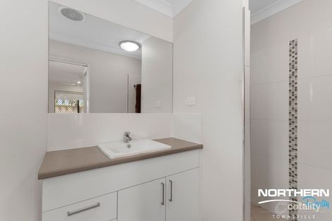 Property photo of 7 Warrill Place Kelso QLD 4815