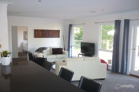Property photo of 16 Poplar Crescent Emerald VIC 3782