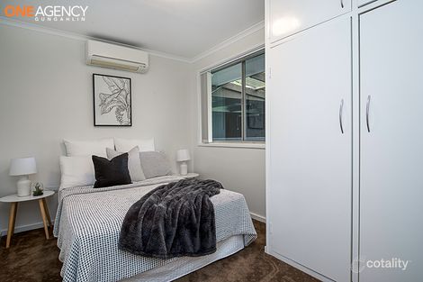 Property photo of 19 McBryde Crescent Wanniassa ACT 2903