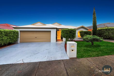 Property photo of 11 Sundial Court Berwick VIC 3806