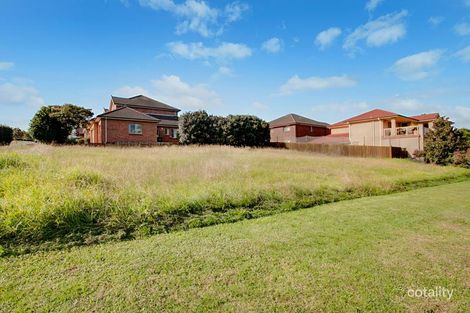Property photo of 15 Hebrides Avenue Macquarie Links NSW 2565