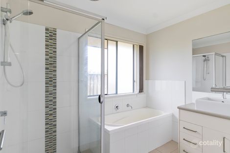 Property photo of 32 Yaldara Avenue Thornton NSW 2322