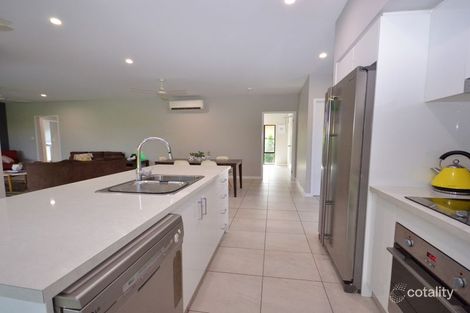 Property photo of 16 Gerygone Close Mossman QLD 4873