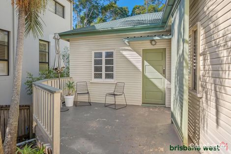 Property photo of 137 Central Avenue St Lucia QLD 4067