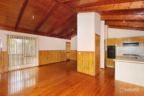 Property photo of 20 Sycamore Street Mill Park VIC 3082