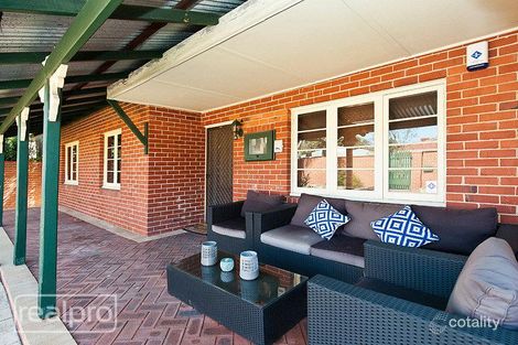 Property photo of 68 Crawshaw Crescent Manning WA 6152