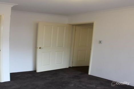 Property photo of 18 Gingerale Circle Byford WA 6122